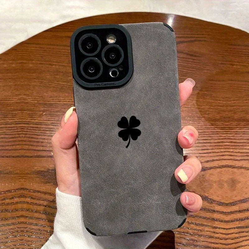 Fashionable And Minimalist Black Clover Phone Case For IPhone 17 16 15 14 13 12 11 Pro Max Plus Air 16E X XR XS Max Bumper Cover